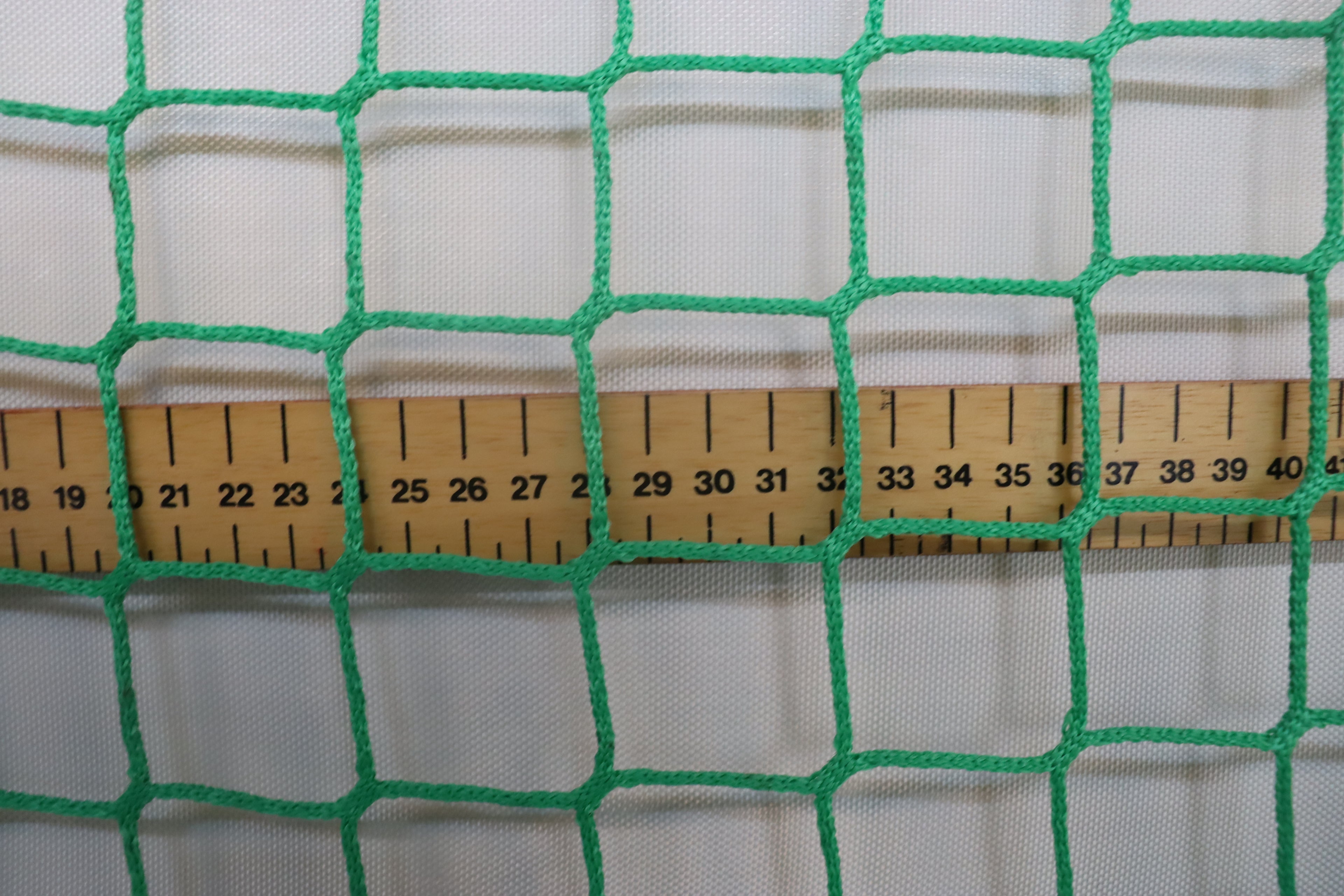 wooden ruler with 45mm Black Knotless Nylon